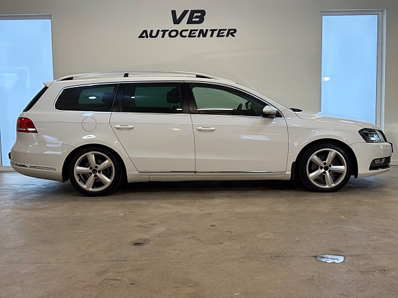 Volkswagen Passat 7 of 21