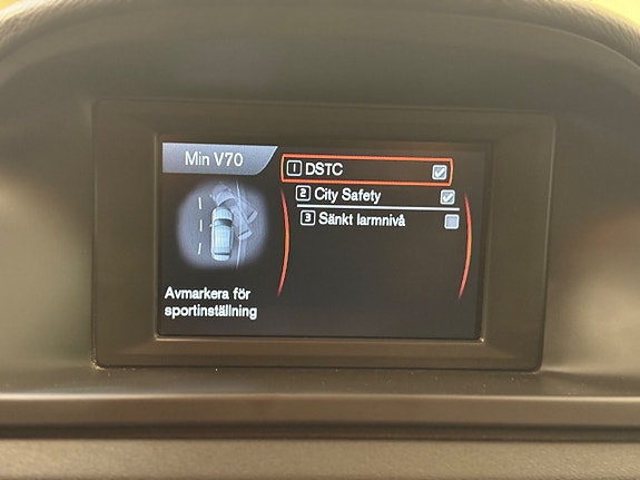 Volvo V70 19 of 27