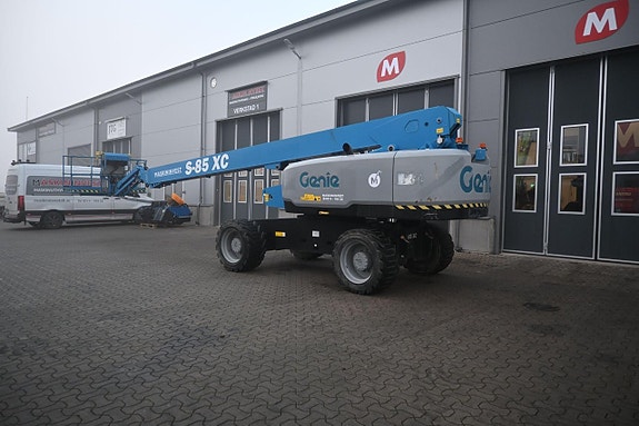 Genie S85XC 3 of 23