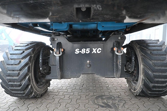Genie S85XC 10 of 23