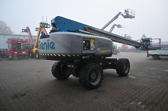 Genie S85XC 4 of 23