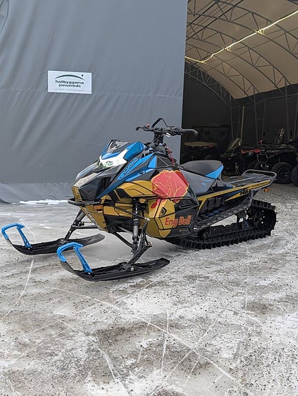 Arctic cat Catalyst M600 2024