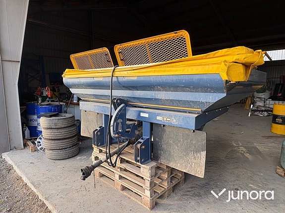 Konstgödselspridare - Bogballe M2plus