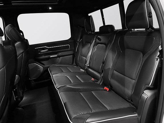 Dodge RAM 1500 26 of 27