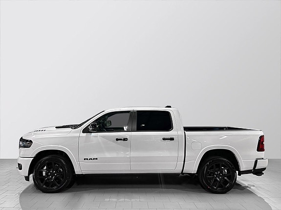 Dodge RAM 1500 8 of 27