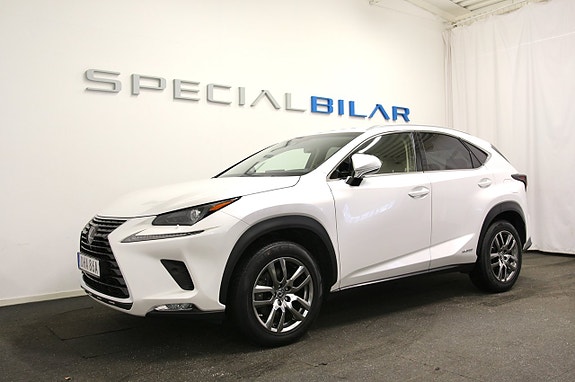 Lexus NX 300h