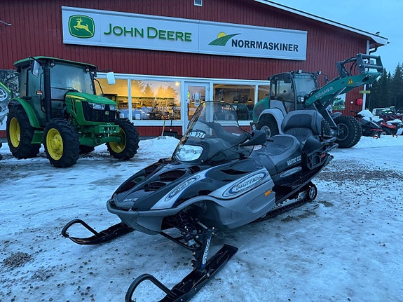 Snöskoter Arctic Cat Pantera 550