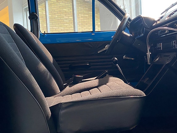 Ford Escort 10 of 26