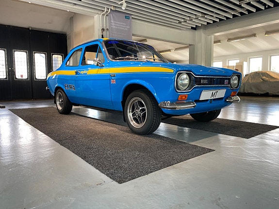 Ford Escort 7 of 26