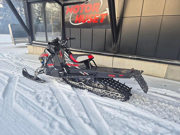 Polaris 850 RMK KHAOS 155 -20 2 of 3