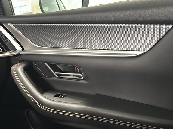 Mazda CX-60 23 of 23