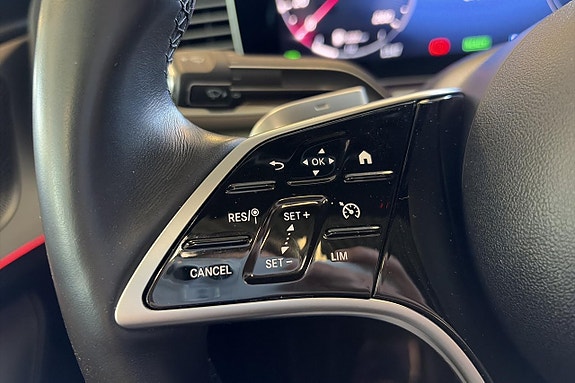 Mercedes-Benz GLE350 de 10 of 30