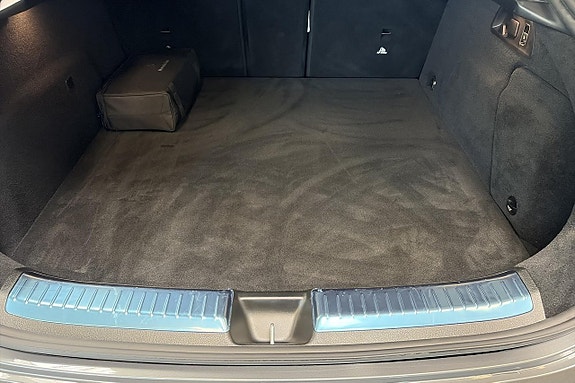 Mercedes-Benz GLE350 de 30 of 30