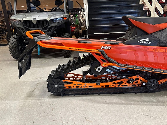 Arctic Cat RIOT 858 146" ES ATAC G8 Kampanj 5års garanti 3 of 8