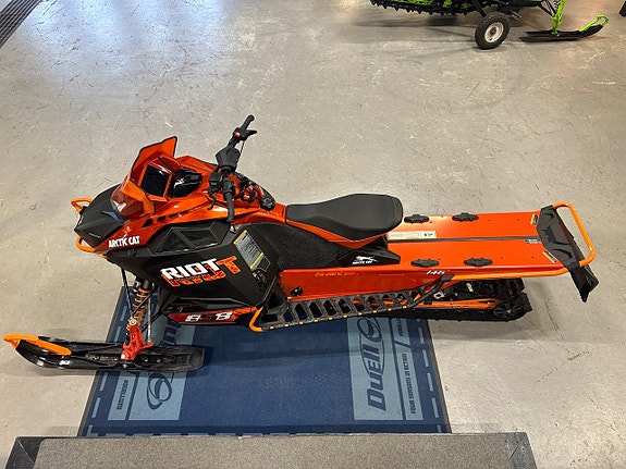 Arctic Cat RIOT 858 146" ES ATAC G8 Kampanj 5års garanti 5 of 8