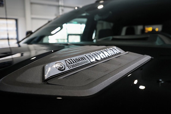 Chevrolet Silverado 2500 12 of 30