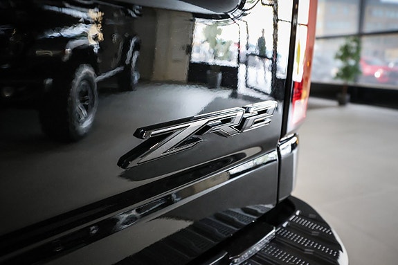 Chevrolet Silverado 2500 10 of 30