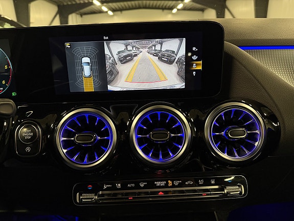 Mercedes-Benz GLA200 d 17 of 27