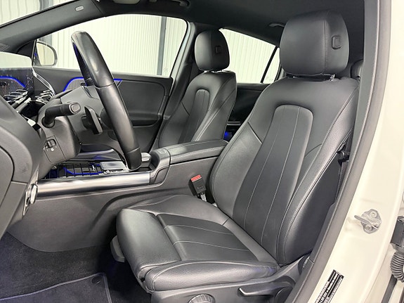 Mercedes-Benz GLA200 d 10 of 27