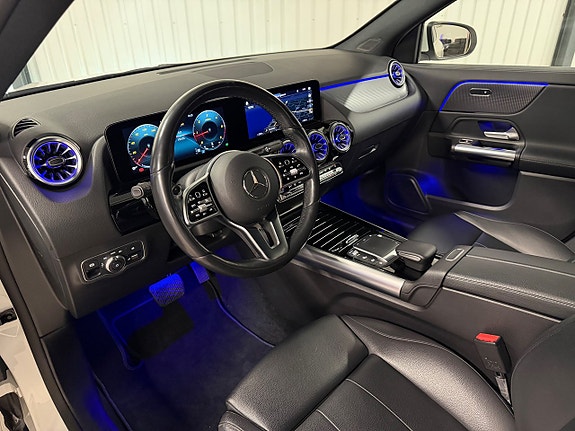 Mercedes-Benz GLA200 d 9 of 27