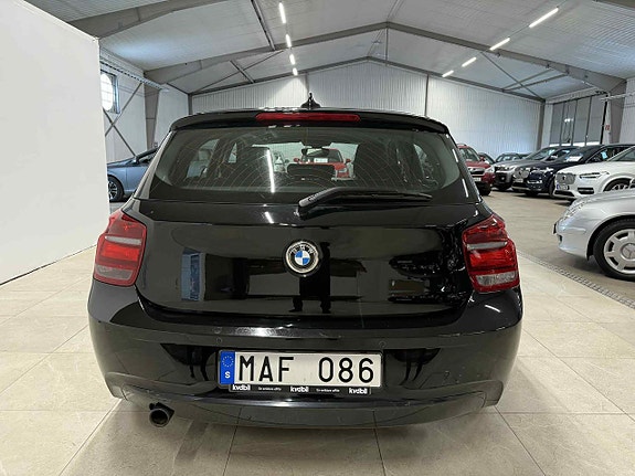 BMW 118d 5 of 5