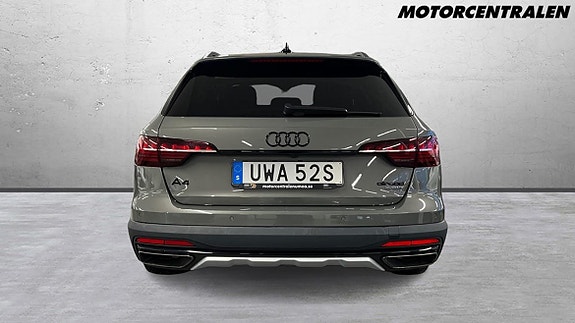 Audi A4 allroad 4 of 5