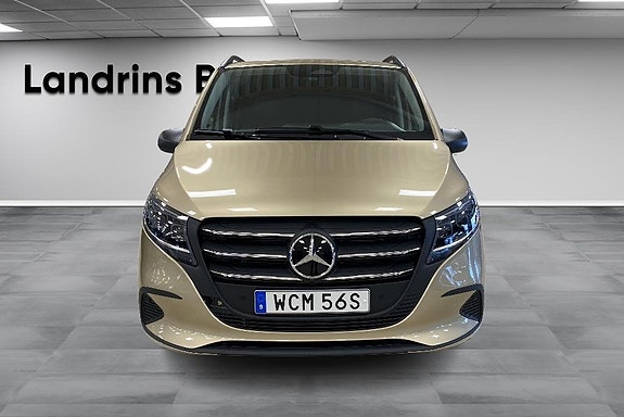 Mercedes-Benz Vito 119 2 of 5