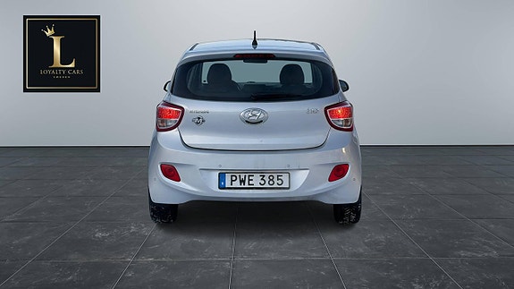 Hyundai i10 8 of 13