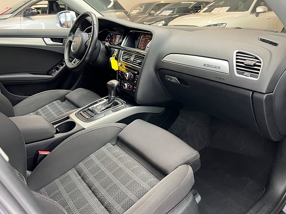 Audi A4 24 of 26