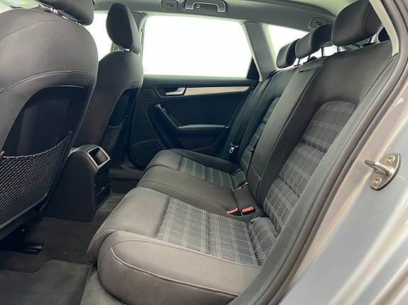 Audi A4 25 of 26