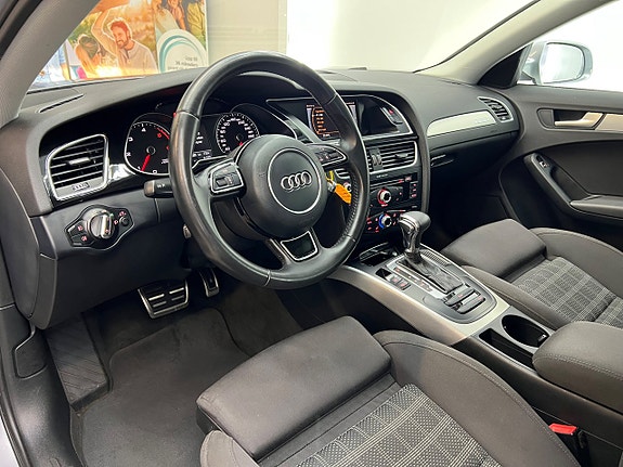 Audi A4 15 of 26