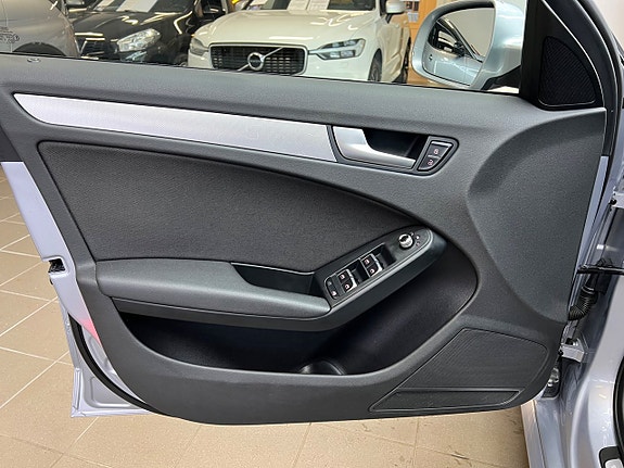 Audi A4 21 of 26