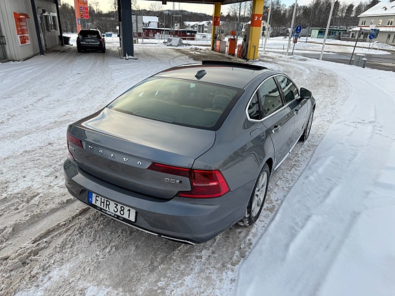 Volvo S90 9 of 21