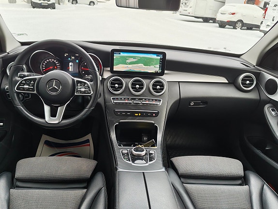 Mercedes-Benz C200 d 17 of 23