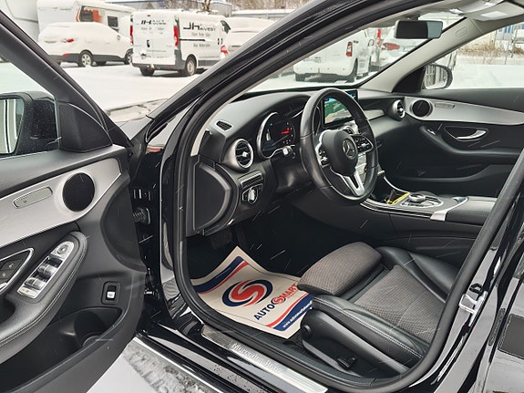 Mercedes-Benz C200 d 21 of 23