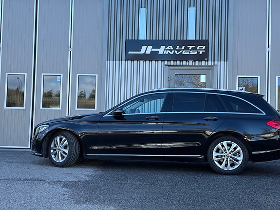 Mercedes-Benz C200 d 8 of 23