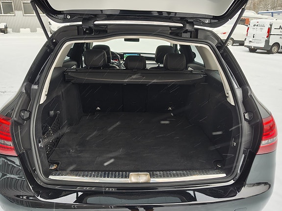 Mercedes-Benz C200 d 16 of 23