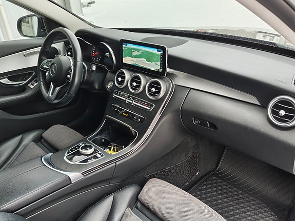 Mercedes-Benz C200 d 11 of 23