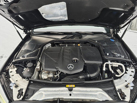 Mercedes-Benz C200 d 23 of 23
