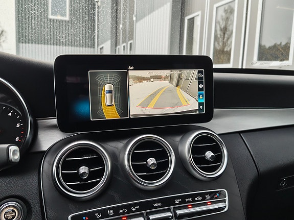 Mercedes-Benz C200 d 10 of 23