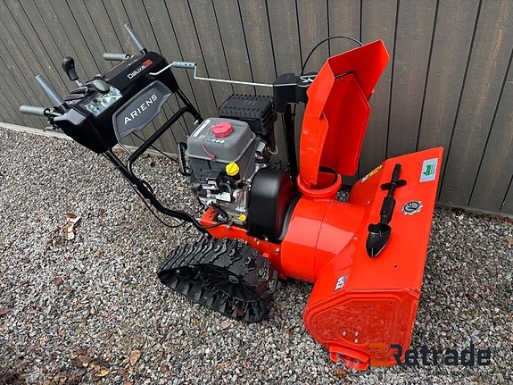 Snöslunga Aries ST28DLET Deluxe TRK