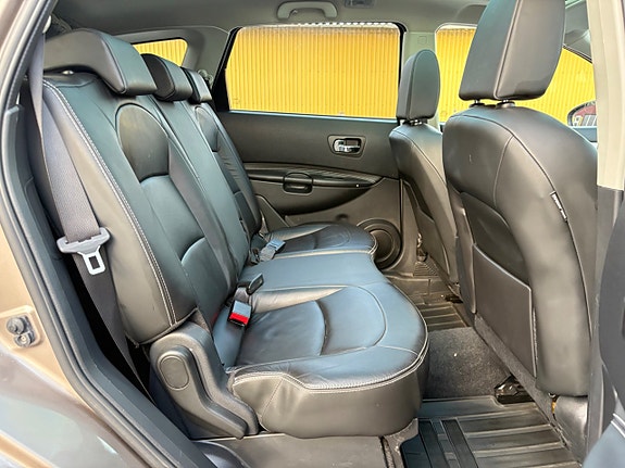 Nissan Qashqai+2 11 of 12