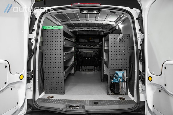 Ford Transit Connect 13 of 29