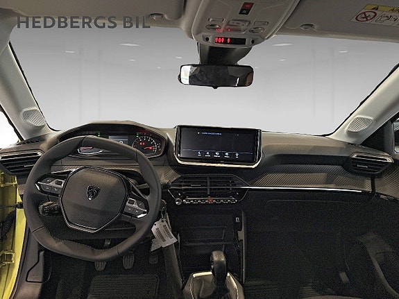 Peugeot e-208 6 of 9