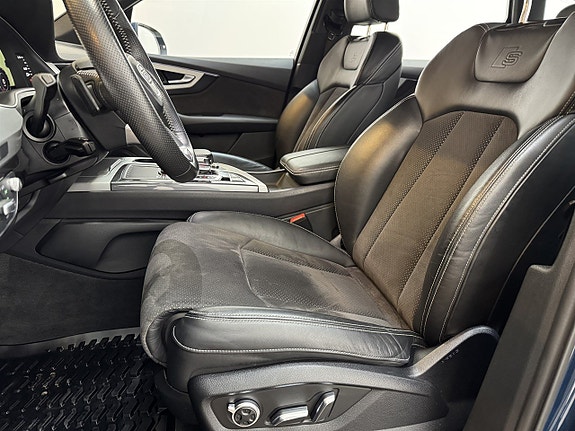 Audi Q7 6 of 19