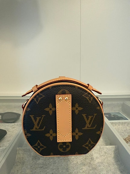 Product image 15 of 15