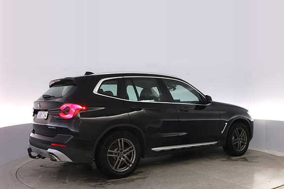 BMW X3 4 of 5