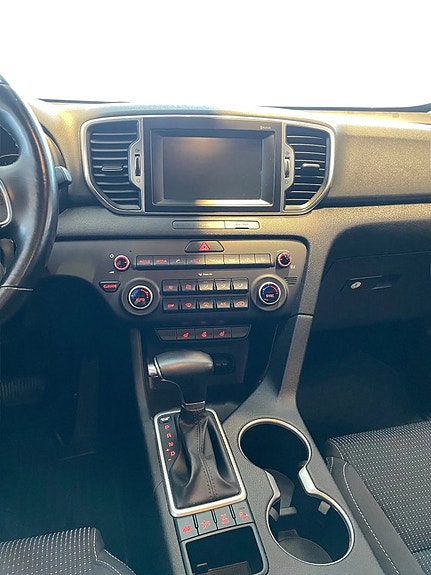 Kia Sportage 6 of 9