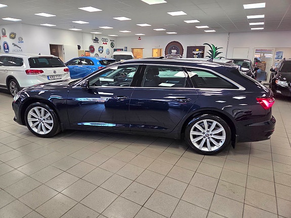 Audi A6 4 of 5