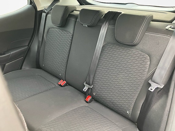 Ford Fiesta 13 of 16